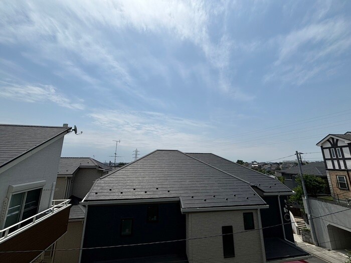 物件内観写真20　(室内からの展望)