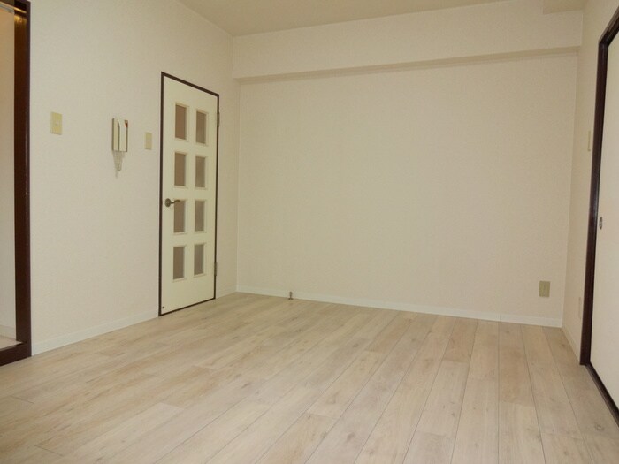 物件内観写真14　(居室)