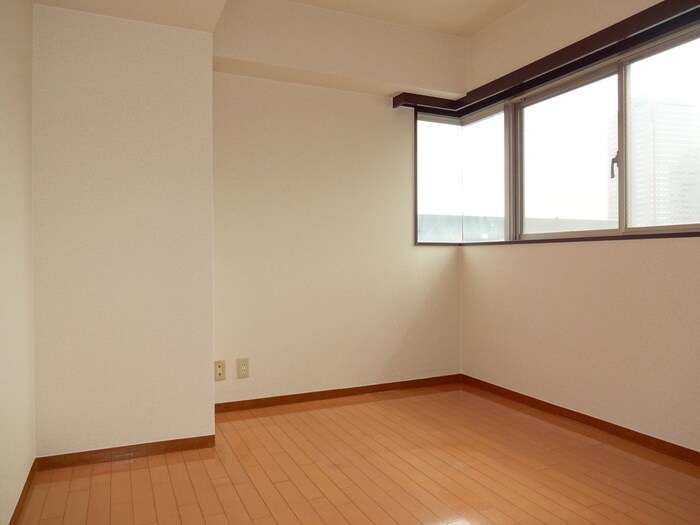 物件内観写真18　(居室)