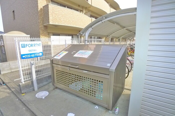 物件外観写真6　(建物設備)