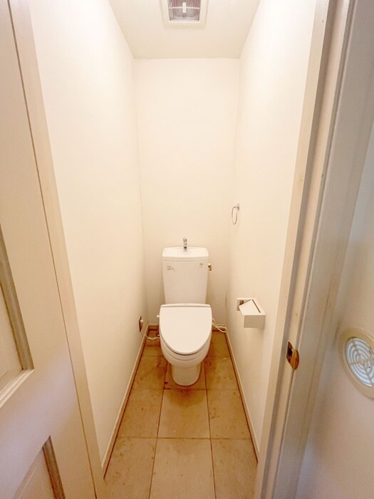 物件内観写真13　(トイレ)