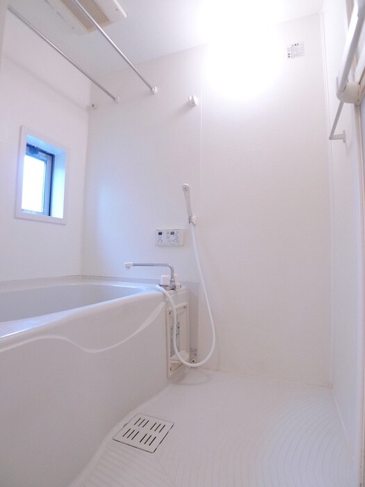 物件内観写真11　(バス／シャワールーム等)