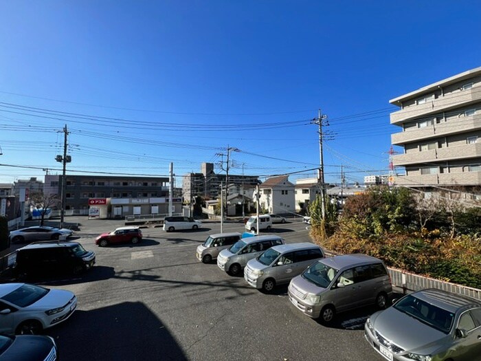 物件内観写真15　(室内からの展望)