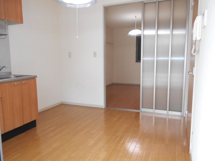 物件内観写真11　(居室)