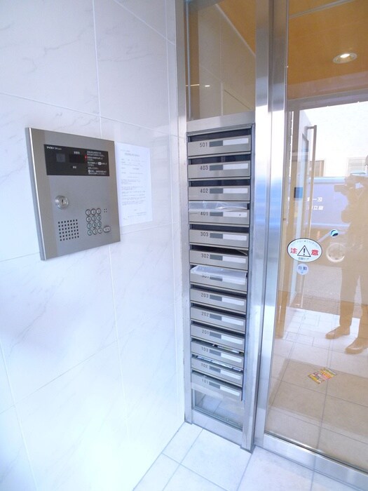 物件外観写真4　(建物設備)