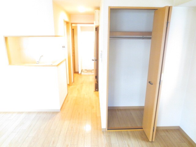 物件内観写真14　(収納)