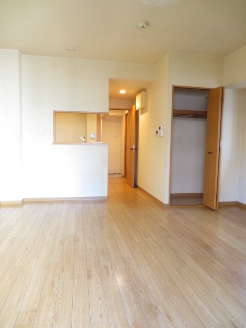 物件内観写真16　(居室)