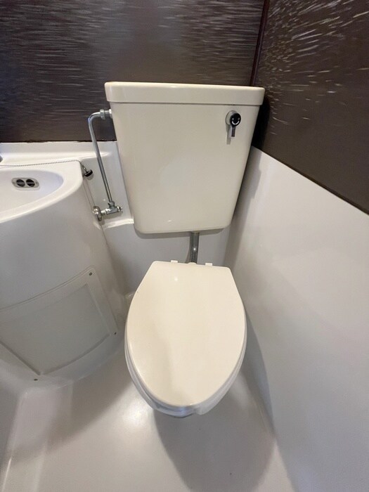 物件内観写真14　(トイレ)