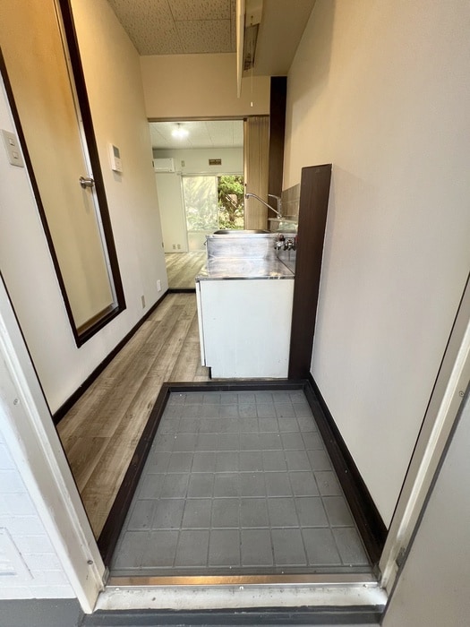 物件内観写真22　(玄関)