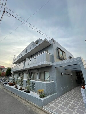 Ｍａｉｓｏｎ　Ａｍｉｔｉｅ外観写真