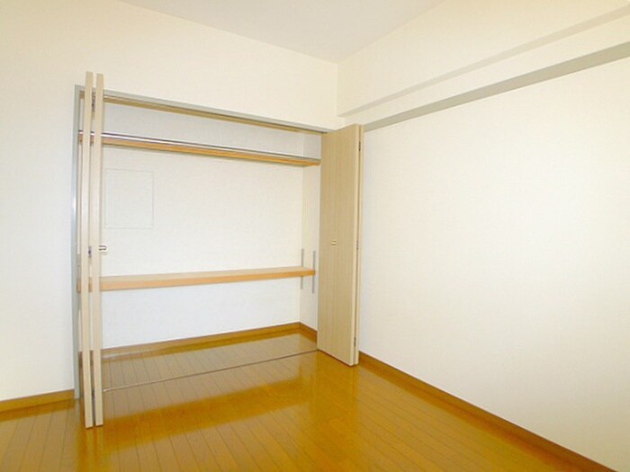 物件内観写真9　(収納)