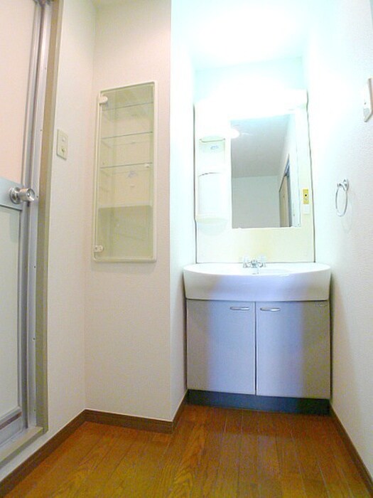 物件内観写真13　(洗面)