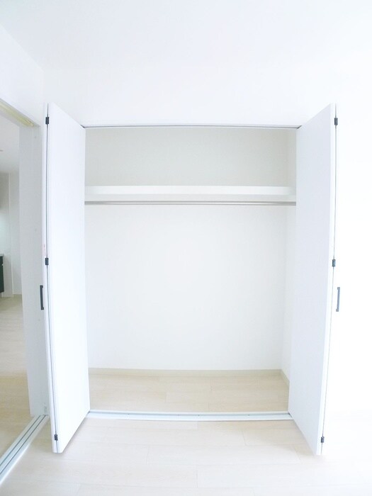 物件内観写真13　(収納)