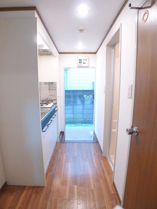 物件内観写真20　(廊下)