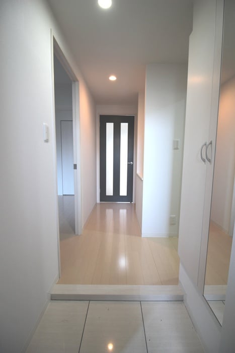 物件内観写真17　(廊下)