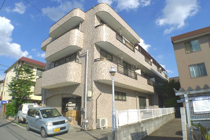 物件外観写真3　(外観写真)