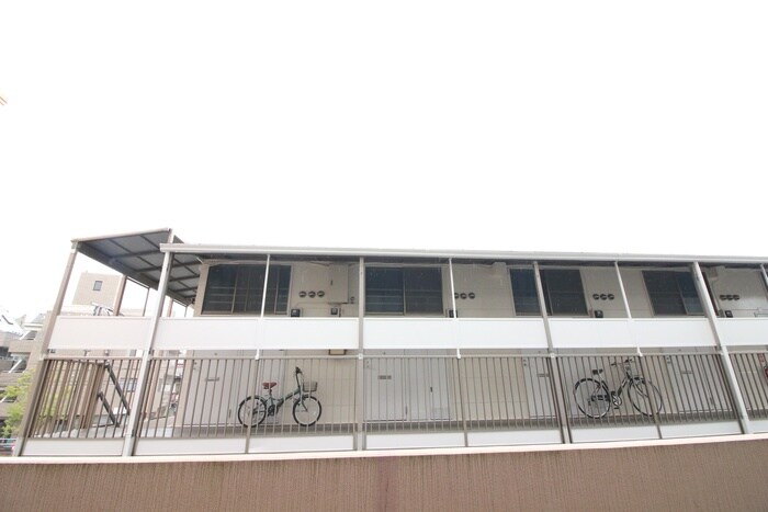 物件内観写真20　(室内からの展望)