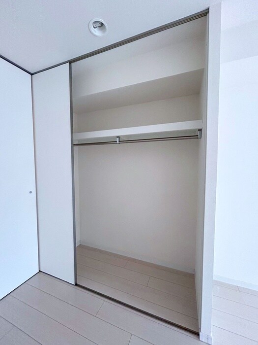 物件内観写真16　(収納)