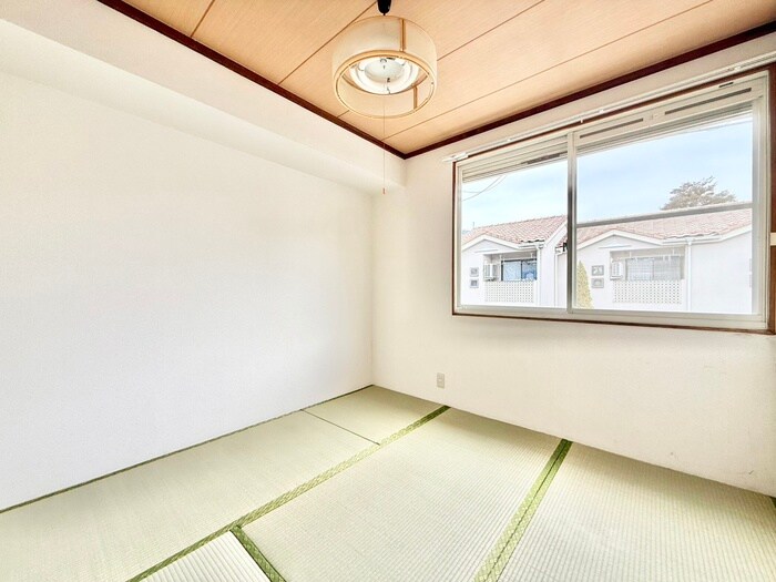 物件内観写真10　(居室)