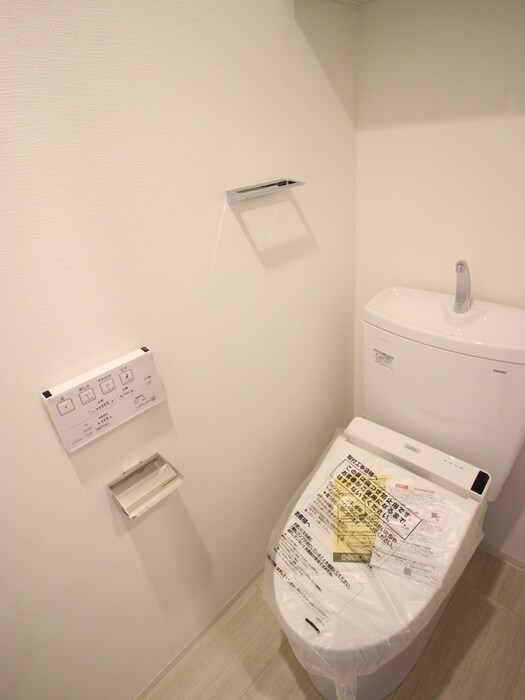 物件内観写真12　(トイレ)