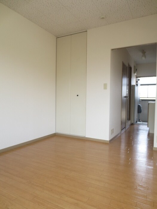 物件内観写真17　(居室)