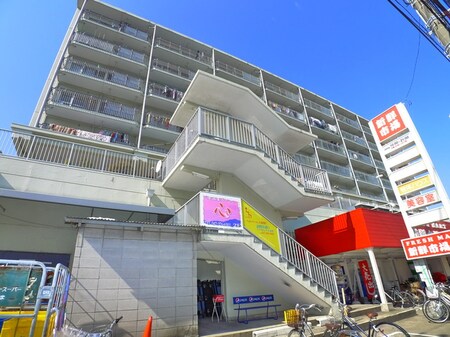マンションニュー中山（５２０）外観写真