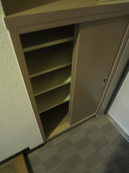 物件内観写真16　(靴箱)