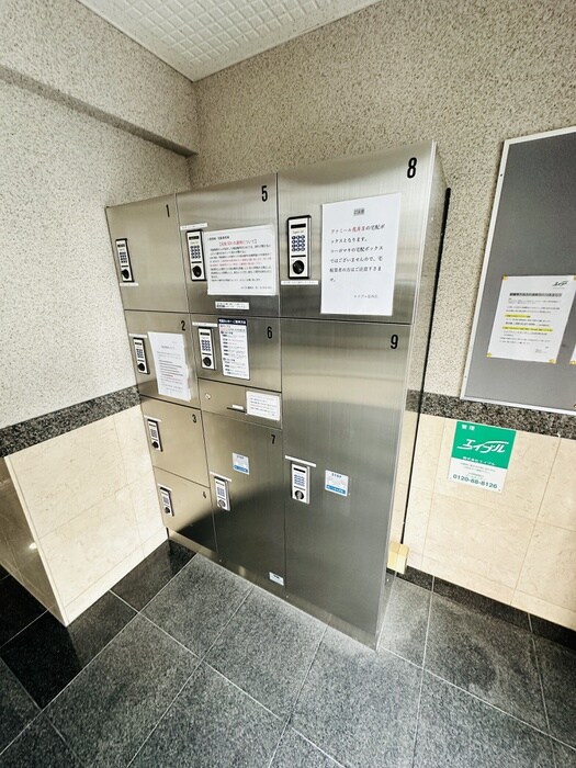 物件外観写真6　(建物設備)