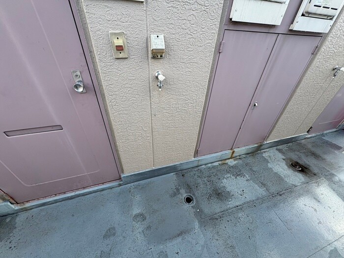 物件内観写真15　(洗濯機置場)