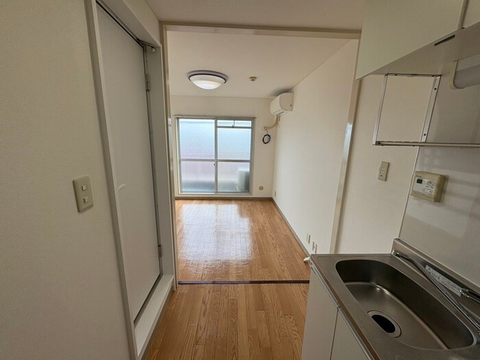 物件内観写真17　(居室)