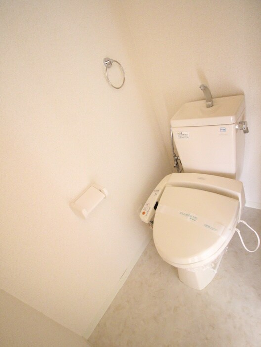 物件内観写真13　(トイレ)