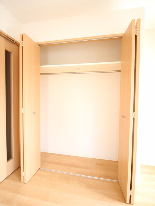 物件内観写真15　(収納)