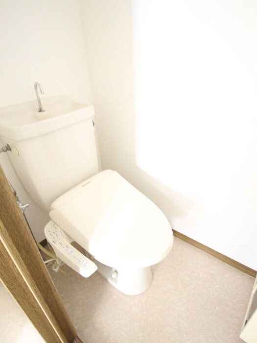 物件内観写真11　(トイレ)