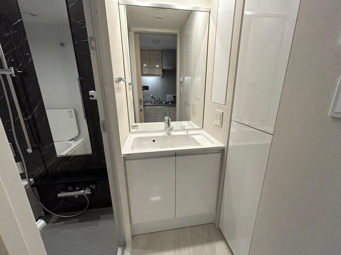 物件内観写真13　(洗面)