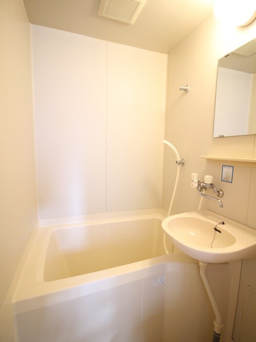 物件内観写真10　(洗面)