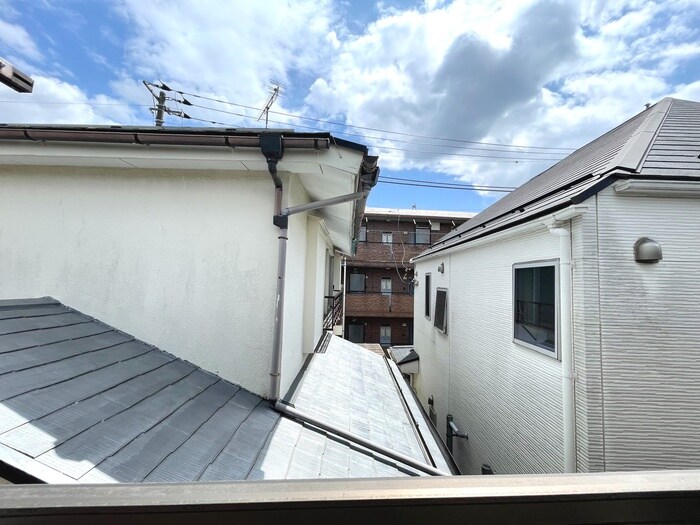 物件内観写真11　(室内からの展望)