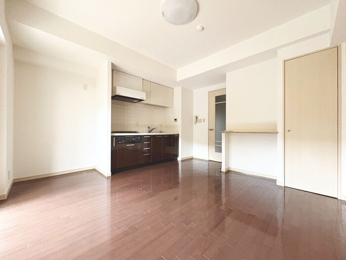 物件内観写真8　(廊下)