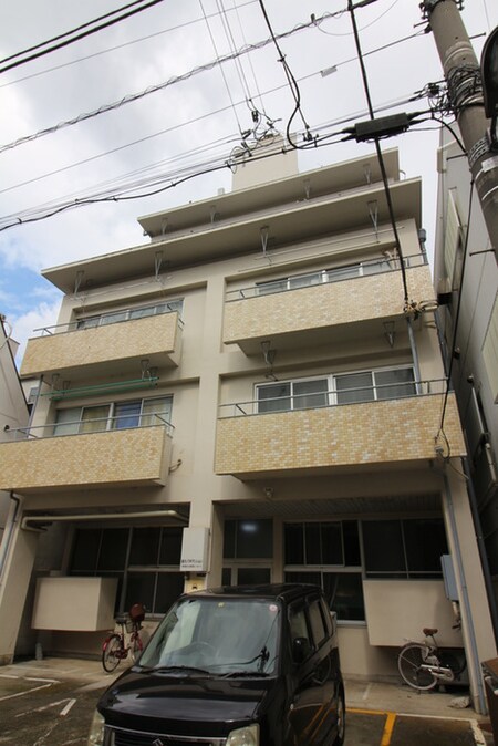 新カシワギマンション(102)外観写真