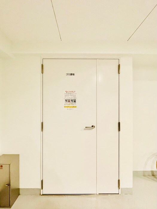 物件外観写真6　(建物設備)