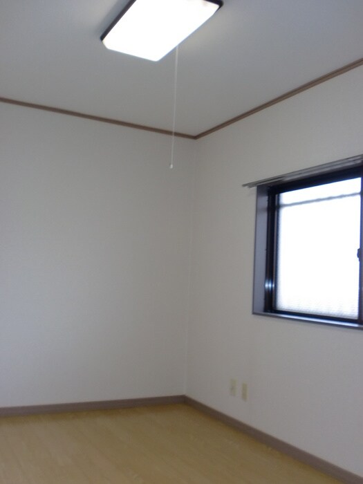 物件内観写真11　(居室)