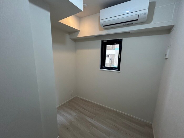 物件内観写真16　(室内からの展望)