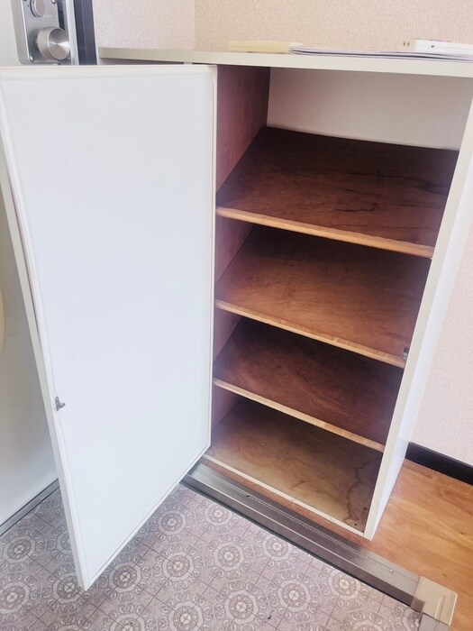 物件内観写真14　(靴箱)