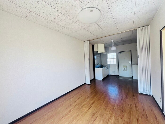 物件内観写真21　(居室)