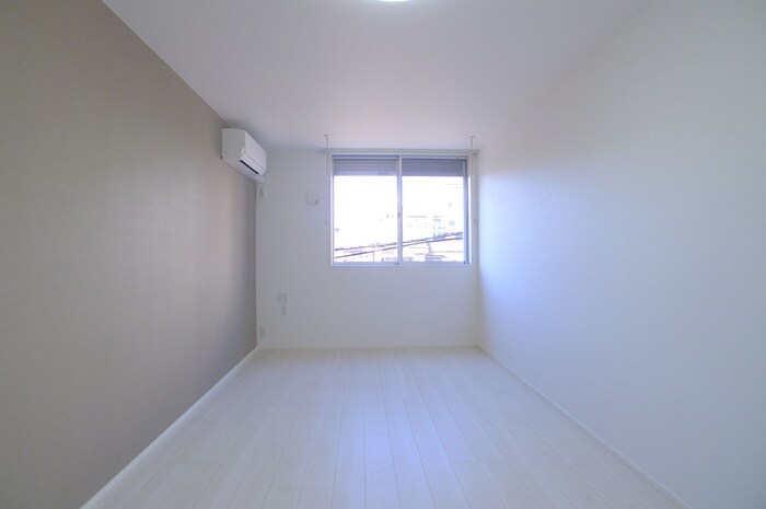 物件内観写真7　(ベランダ・バルコニー)