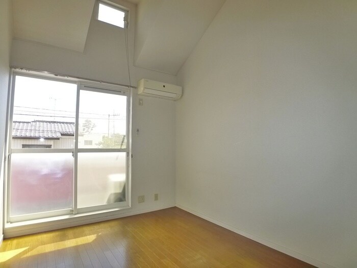 物件内観写真7　(居室)