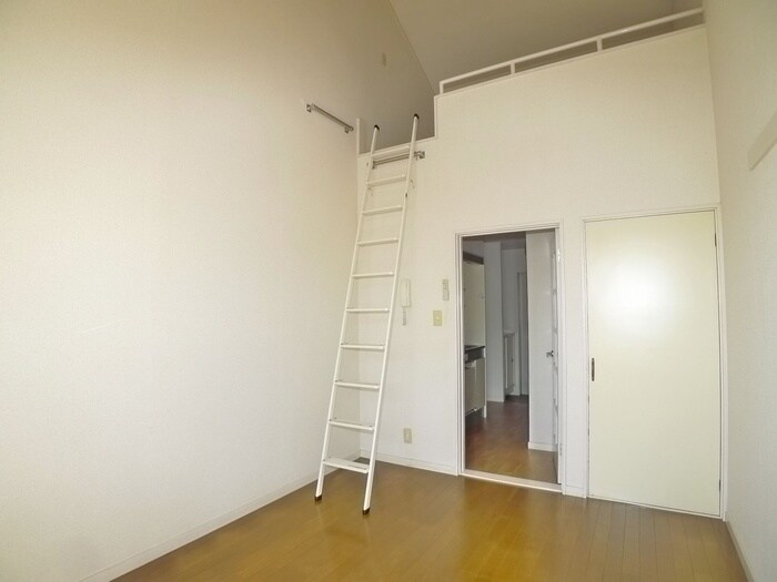 物件内観写真9　(居室)