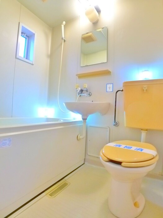 物件内観写真10　(バス／シャワールーム等)