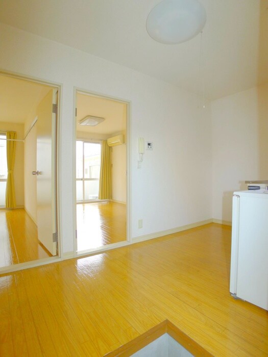 物件内観写真16　(廊下)