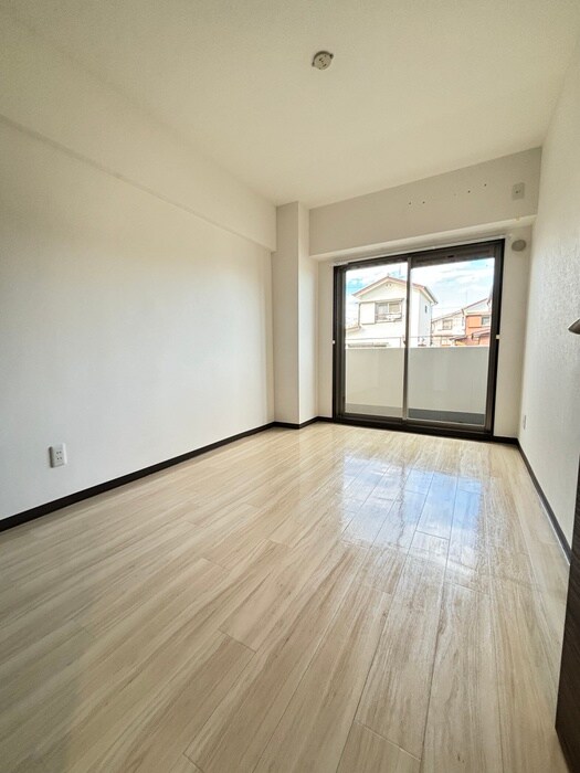 物件内観写真18　(居室)