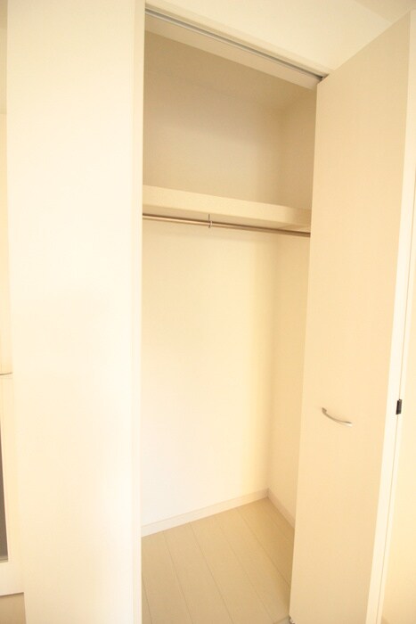 物件内観写真13　(洗濯機置場)